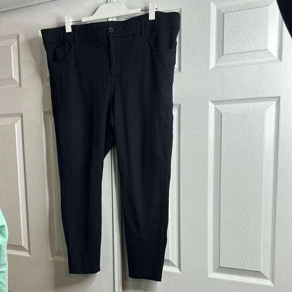 Torrid Classic Black Trousers Pockets 20 TALL - Picture 1 of 6